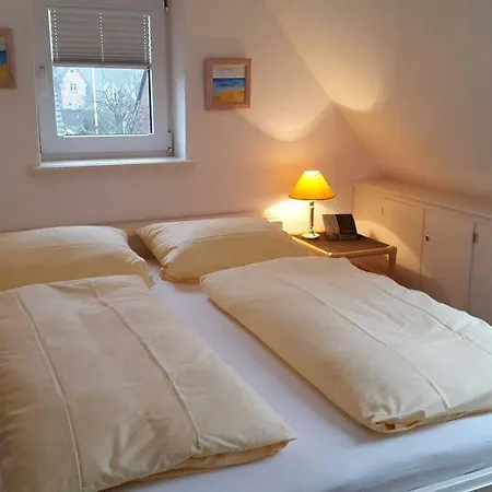 Anne 1, Traumhafte Lage Mit Garten Und Strandkorb *